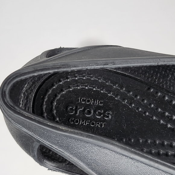 Womens Crocs Iconic Comfort Laura Ballet Flats Shoes Black Cut Out Size W 4 - Picture 10 of 12